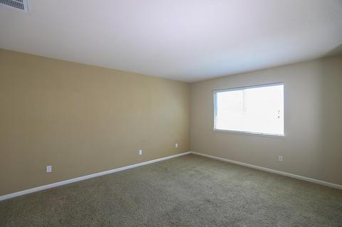1437 Hearthsong Dr, Manteca, CA 95337 photo 5