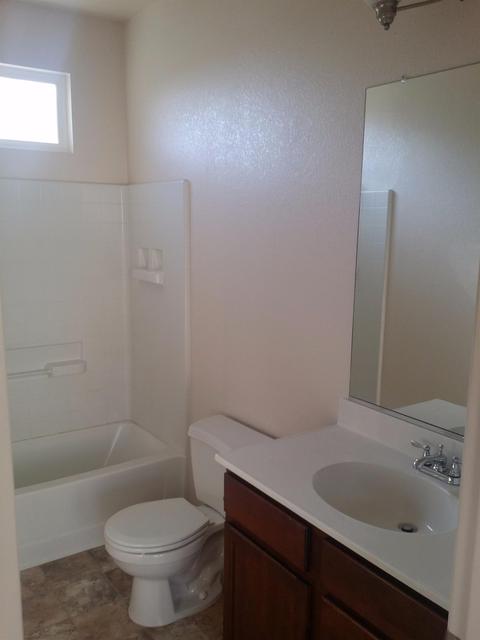 4318 Strathmore Pl, Merced, CA 95348 photo 11