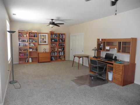 1055 Brook View Ln, Manteca, CA 95337 photo 10