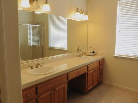 1055 Brook View Ln, Manteca, CA 95337 photo 24
