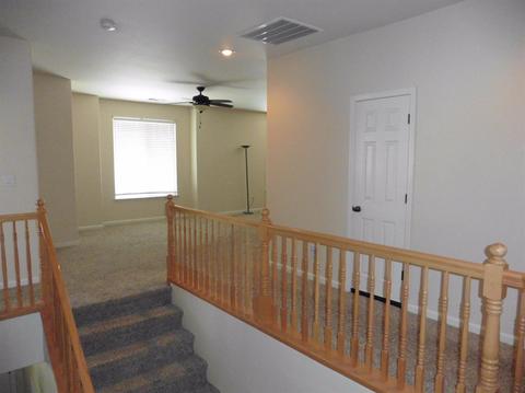 1055 Brook View Ln, Manteca, CA 95337 photo 11