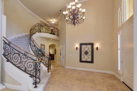 1623 Arena Dr, Davis, CA 95618 photo 2