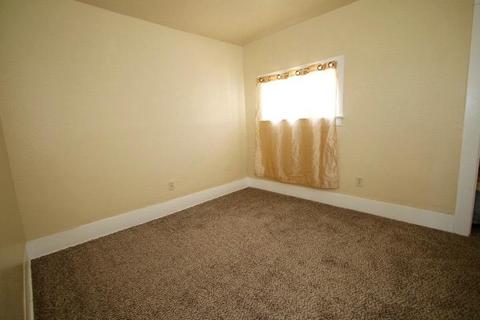 225 Rosemont Ave, Modesto, CA 95351 photo 9
