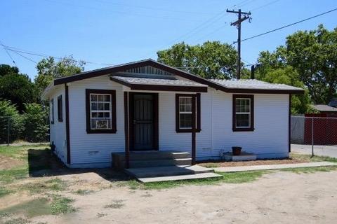 225 Rosemont Ave, Modesto, CA 95351 photo 2