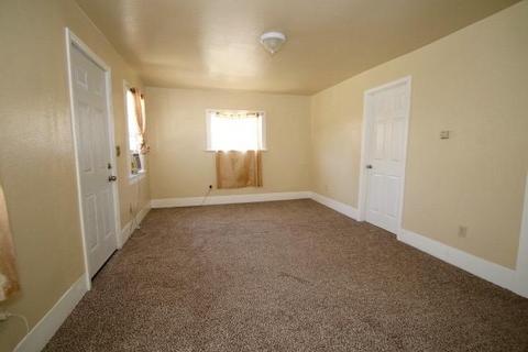 225 Rosemont Ave, Modesto, CA 95351 photo 5