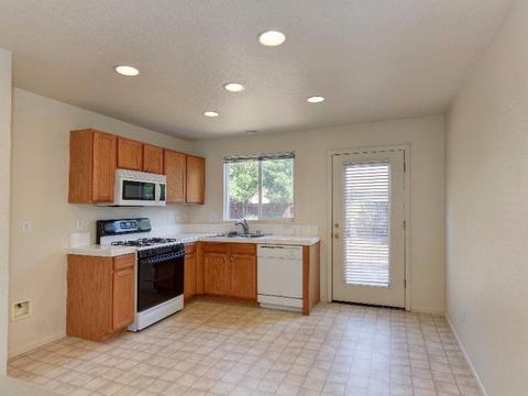 4254 Stromford Way, Mather, CA 95655 photo 5