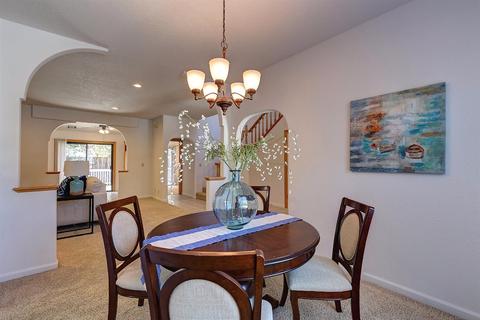 380 Cecelio Way, Tracy, CA 95376 photo 4