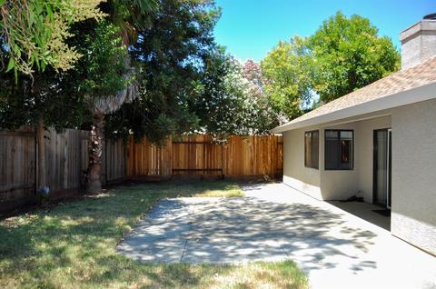 821 Donovan Ct, Davis, CA 95618 photo 11