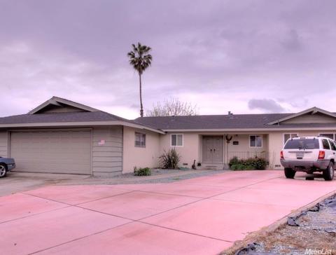 1709 Banyan Ct, Ceres, CA 95307 photo 1