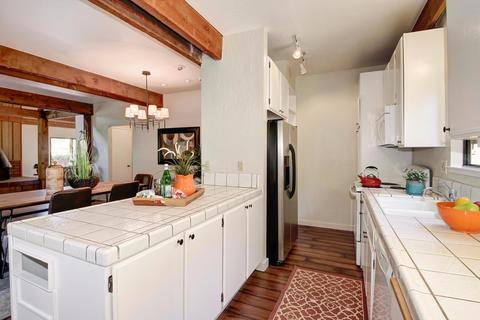 5905 Sarah Ct, Carmichael, CA 95608 photo 9