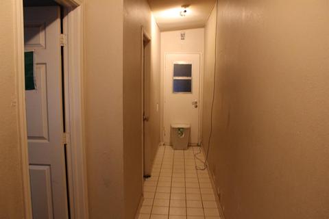 128 Barozzi Ave, Modesto, CA 95351 photo 24