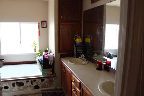 128 Barozzi Ave, Modesto, CA 95351 photo 21