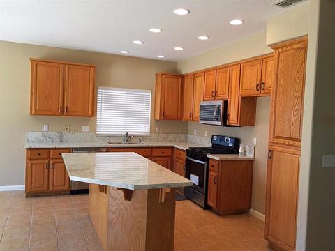 3910 Bella Flora Dr, Ceres, CA 95307 photo 9
