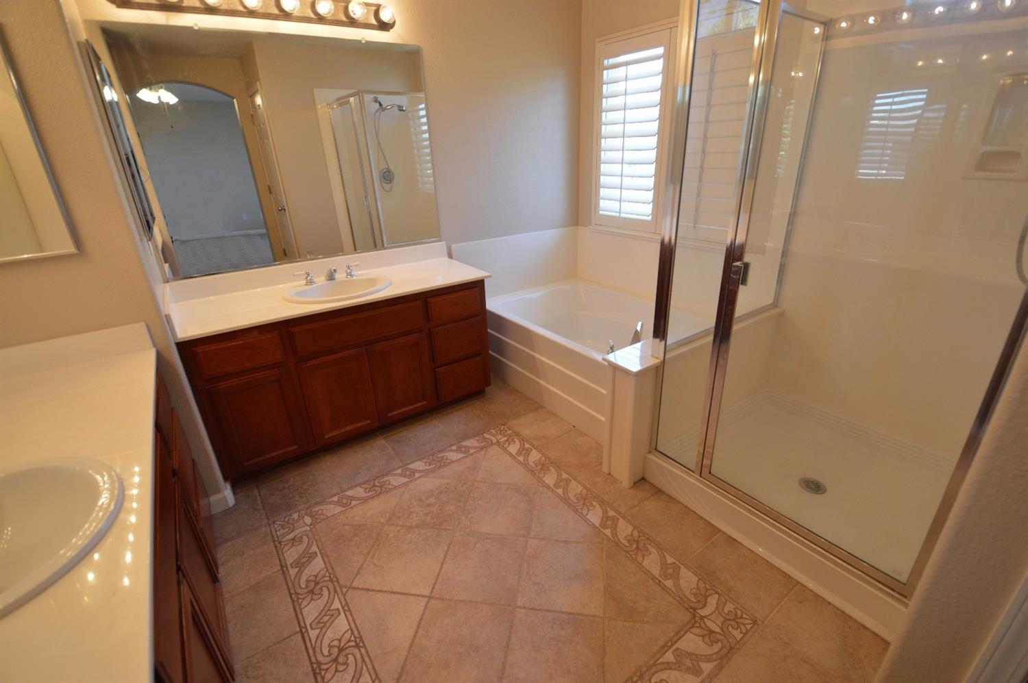 2417 Greystone Dr, Tracy, CA 95377 photo 13