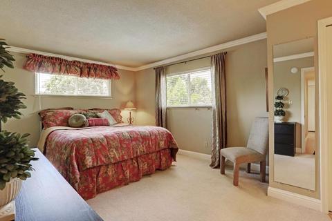 4347 Northampton Dr, Carmichael, CA 95608 photo 16