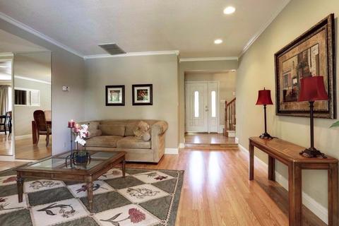 4347 Northampton Dr, Carmichael, CA 95608 photo 4