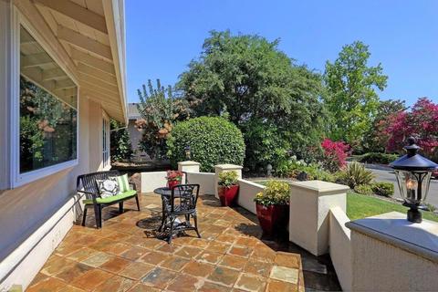 4347 Northampton Dr, Carmichael, CA 95608 photo 3