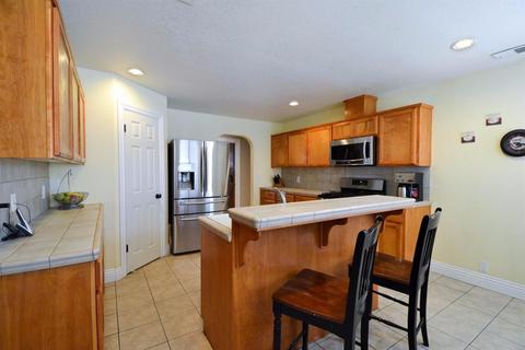 1109 Landreth Ct, Modesto, CA 95351 photo 5