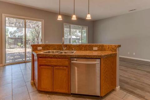 2873 Clover Hill Ct, Tracy, CA 95377 photo 15
