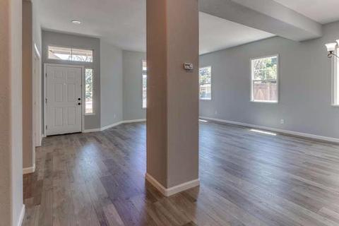 2873 Clover Hill Ct, Tracy, CA 95377 photo 9