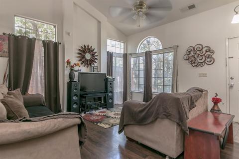 608 Crater Ave, Modesto, CA 95351 photo 4