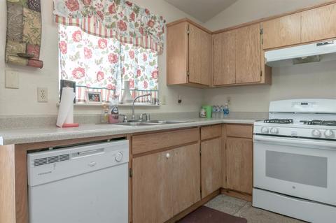 608 Crater Ave, Modesto, CA 95351 photo 9