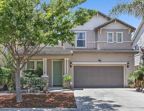 851 Kennedy Pl, Tracy, CA 95377 photo 1