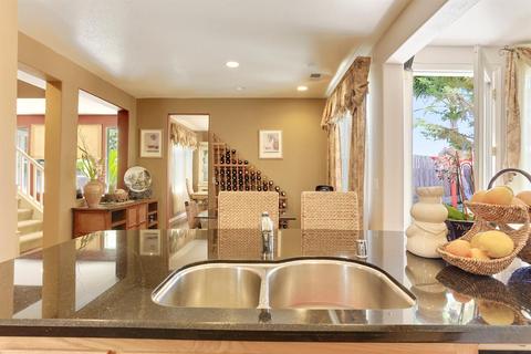 851 Kennedy Pl, Tracy, CA 95377 photo 11