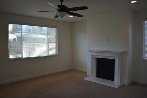 1745 Gary Owens St, Manteca, CA 95337 photo 8