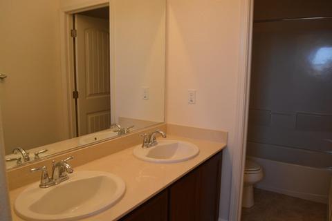 1745 Gary Owens St, Manteca, CA 95337 photo 17