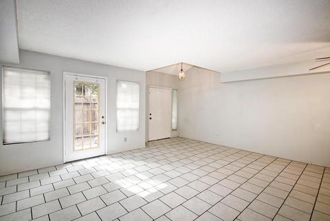 7631 Roberta Ln, Antelope, CA 95843 photo 8