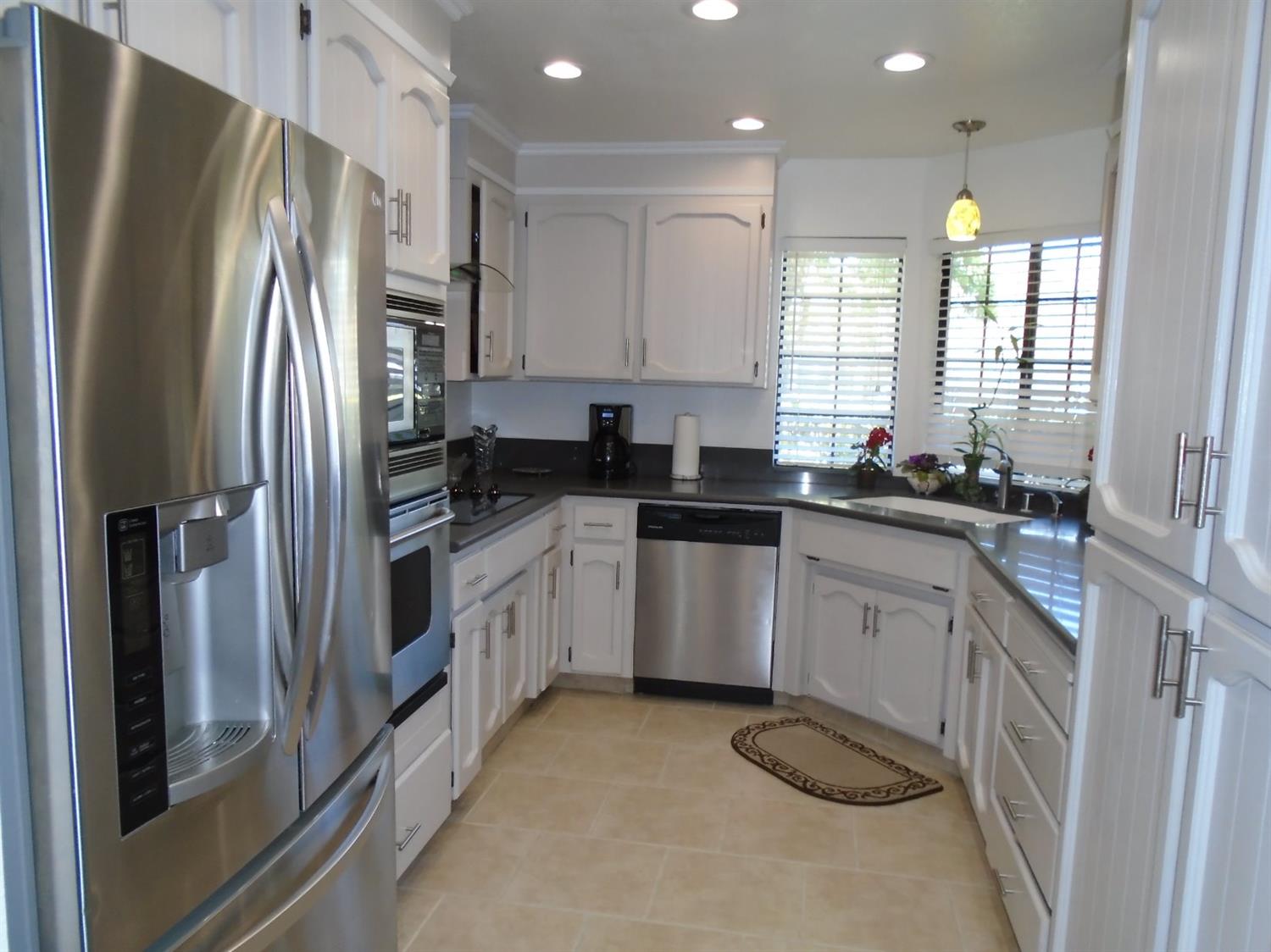 1900 Dampy Ct, Modesto, CA 95355 photo 9