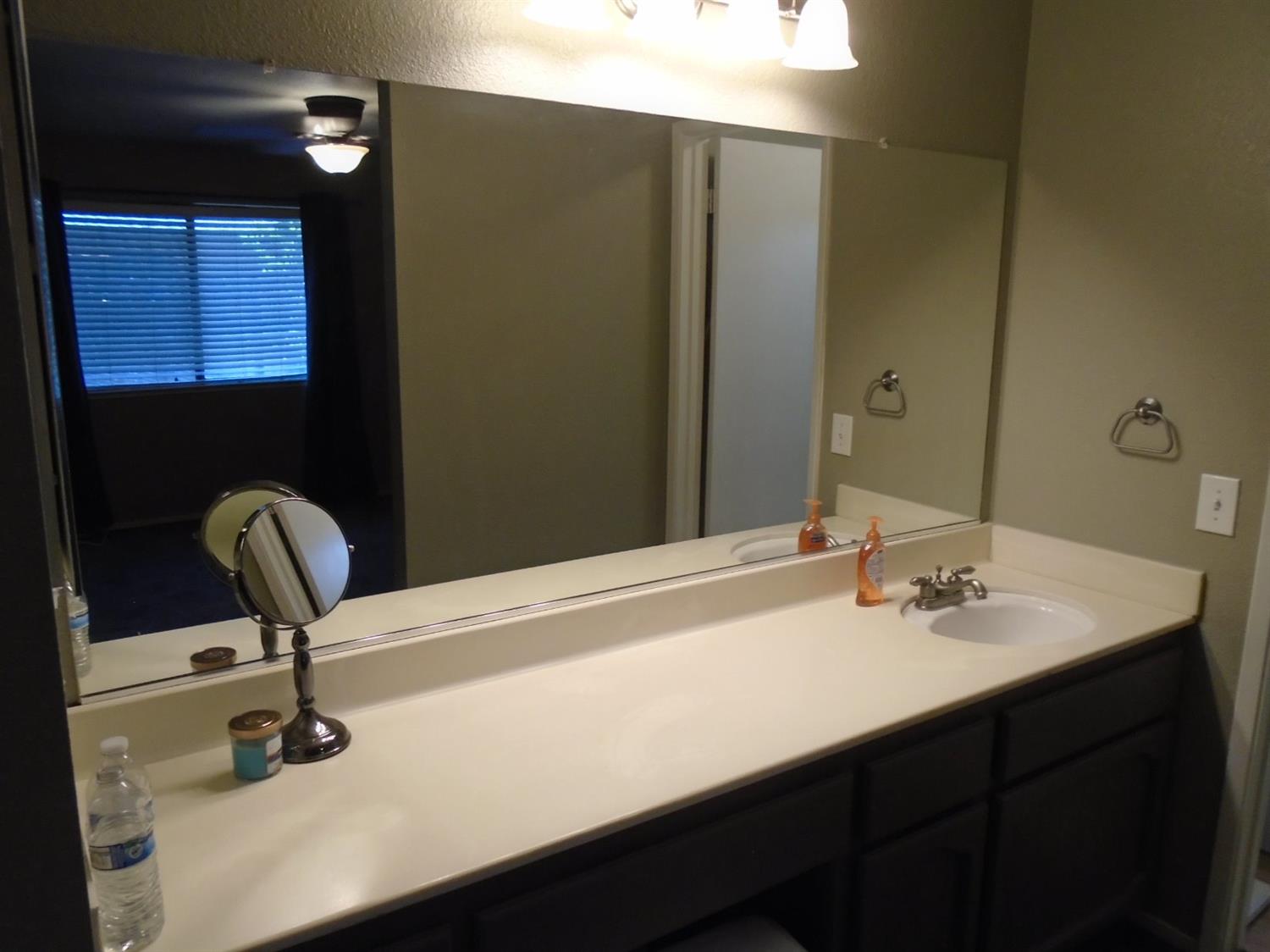 1900 Dampy Ct, Modesto, CA 95355 photo 17