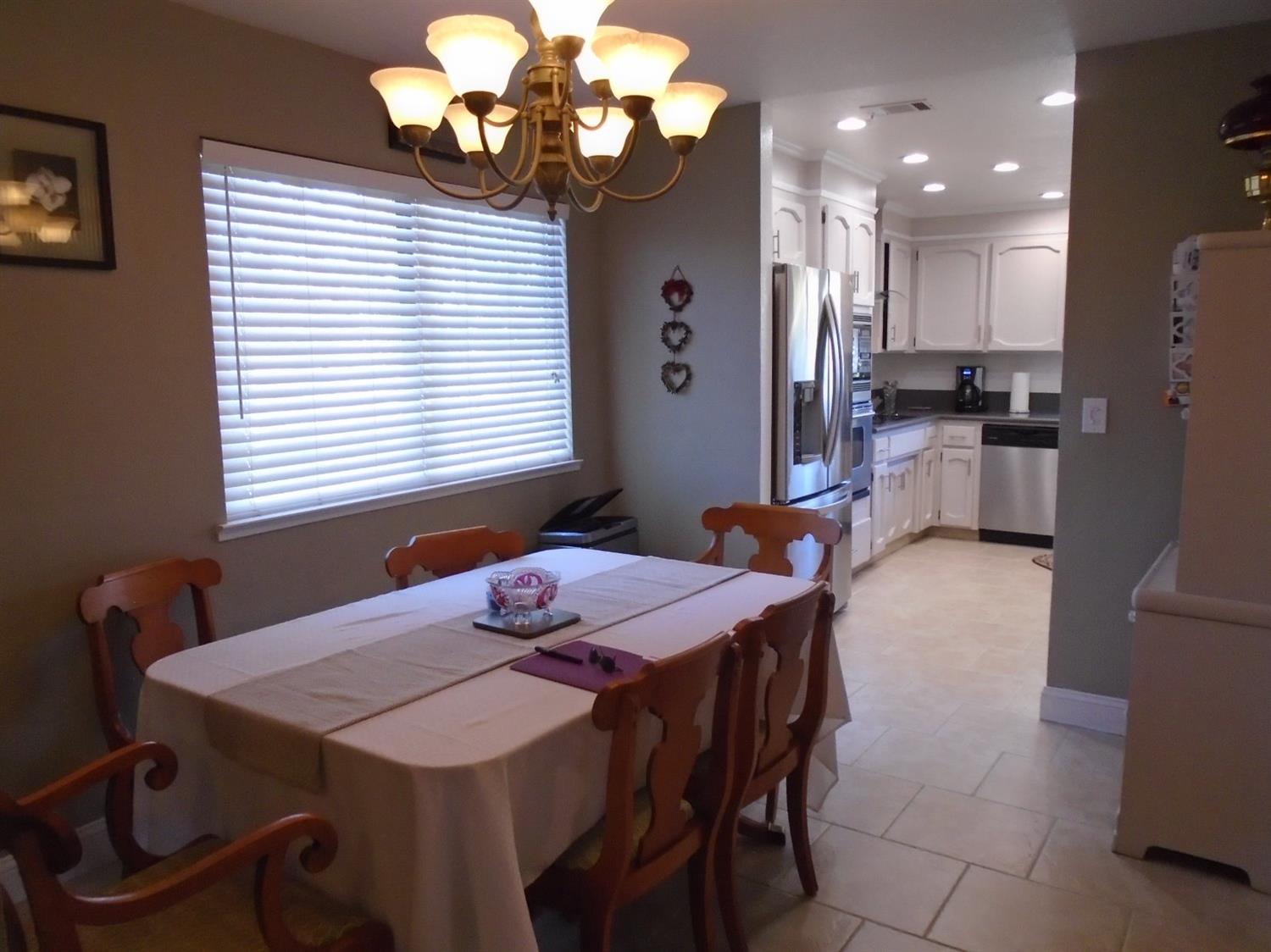 1900 Dampy Ct, Modesto, CA 95355 photo 13