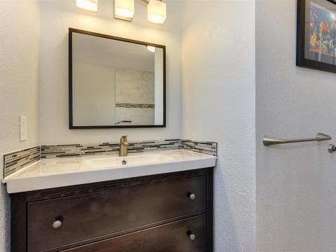 8222 Memory Ln, Auburn, CA 95603 photo 16