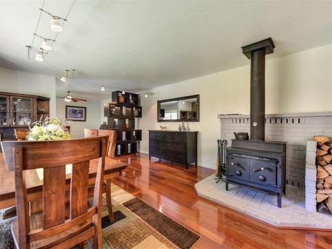 8222 Memory Ln, Auburn, CA 95603 photo 1
