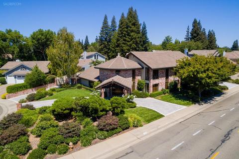 1549 Kingsford Dr, Carmichael, CA 95608 photo 2