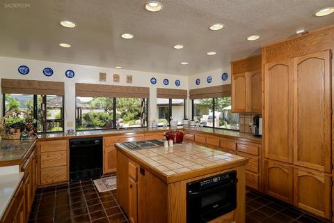 1549 Kingsford Dr, Carmichael, CA 95608 photo 8