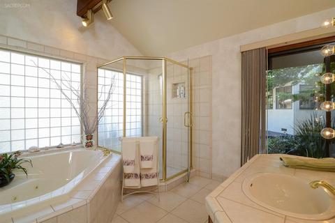 1549 Kingsford Dr, Carmichael, CA 95608 photo 14