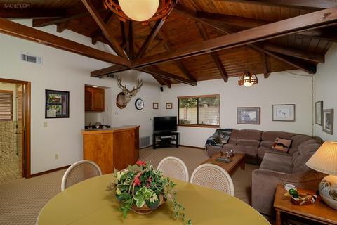 1549 Kingsford Dr, Carmichael, CA 95608 photo 17