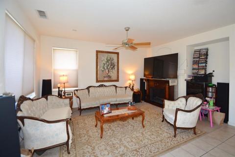2255 Sabrina Way, Tracy, CA 95377 photo 4