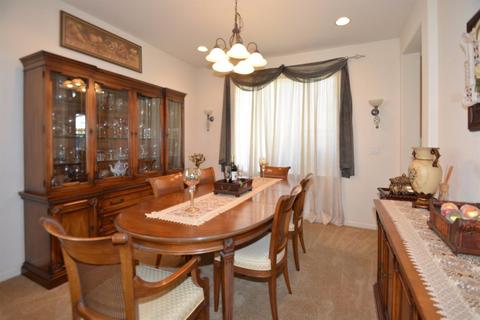 2255 Sabrina Way, Tracy, CA 95377 photo 2