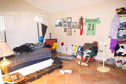 1647 Rita Ln, Ceres, CA 95307 photo 3