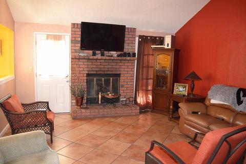 1647 Rita Ln, Ceres, CA 95307 photo 2
