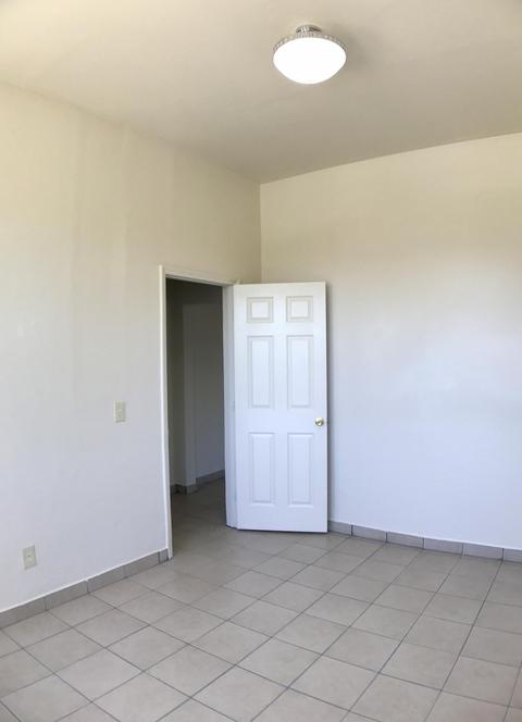 2419 E Worth St, Stockton, CA 95205 photo 8