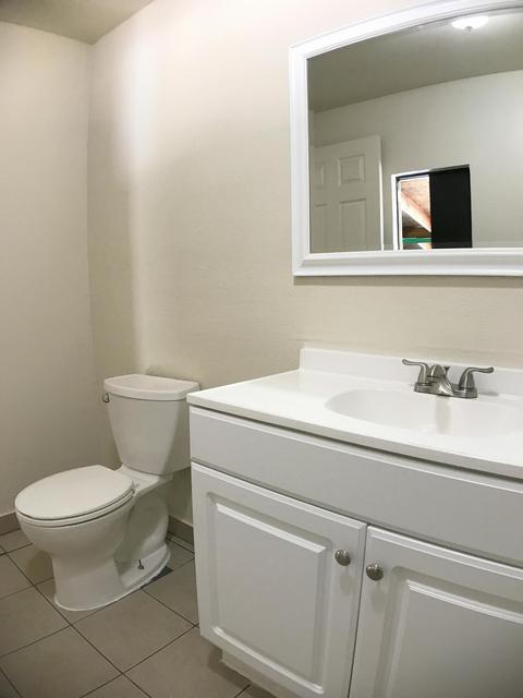 2419 E Worth St, Stockton, CA 95205 photo 20