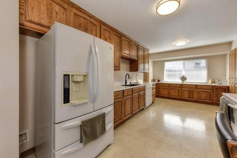 5633 Sapunor Way, Carmichael, CA 95608 photo 13