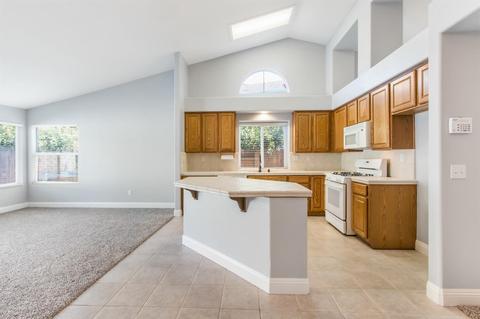 8032 Arum Pl, Antelope, CA 95843 photo 7