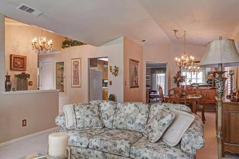 1593 Brookside Dr, Manteca, CA 95336 photo 9