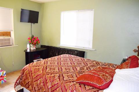 2100 Robertson Rd, Modesto, CA 95351 photo 15